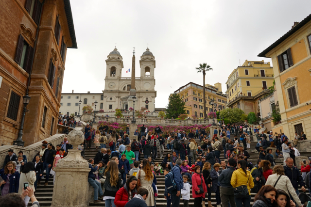 Spanish Steps...so many people!